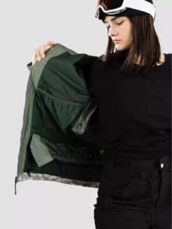 Patagonia Insulated Powder Town Jacket 15 Patagonia Insulated Powder Town Jacket -Skibekleidungsgeschäft InsulatedPowderTownJacket 6